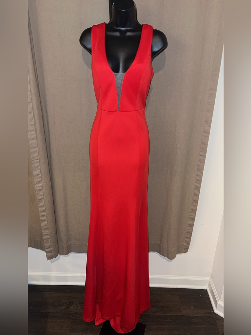 Red Plunge Sheath Prom Dress with Deep V Neck